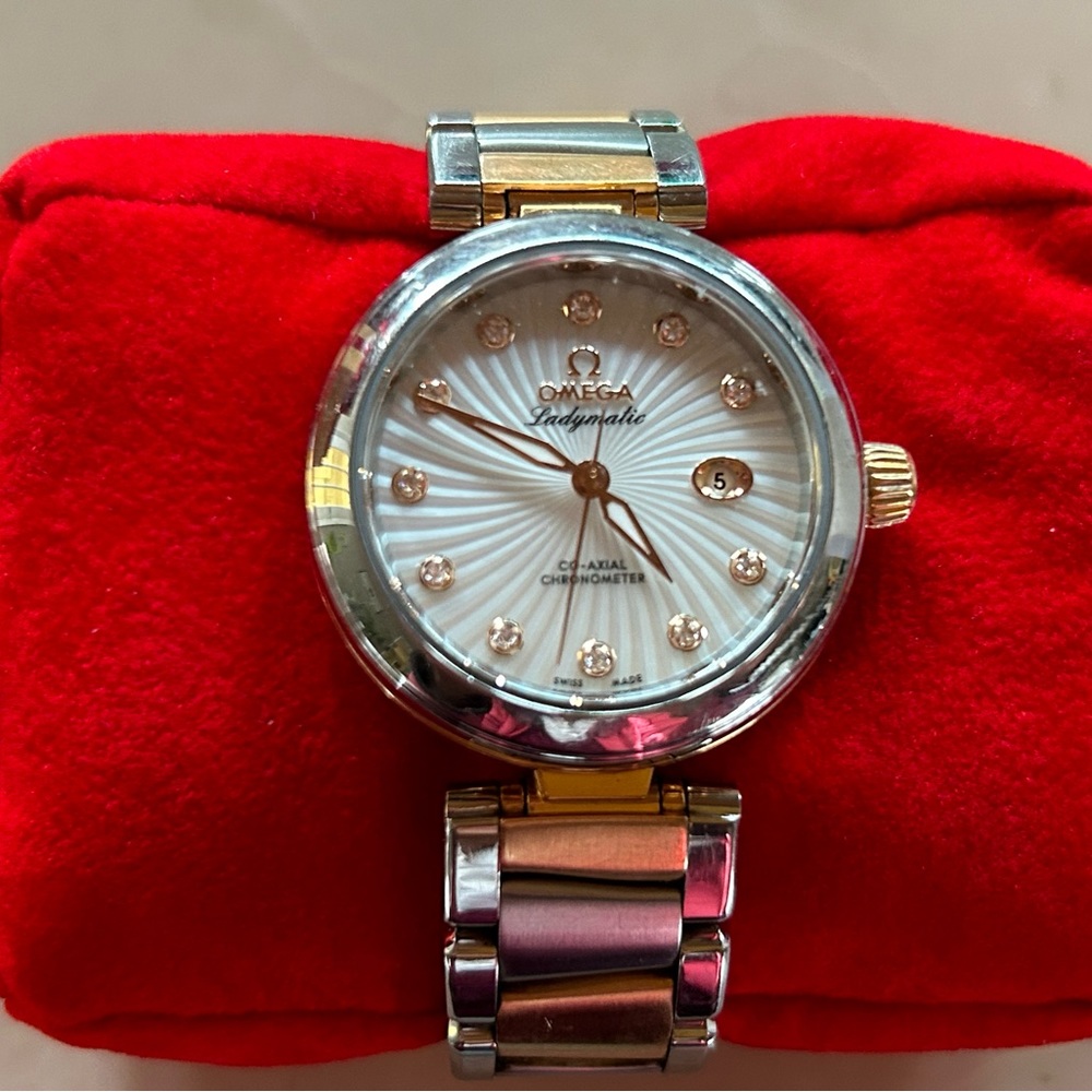 Ladymatic watch